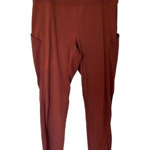 Athleta Trekkie Hybrid Crop Tight
Trail Pants Cognac Brown